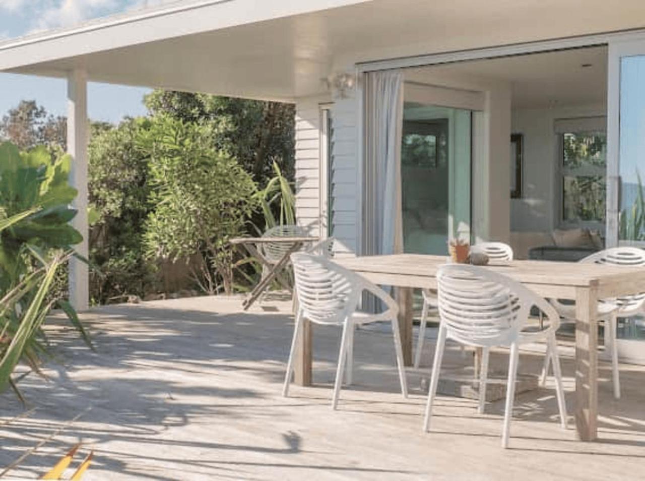 Seascapes Waterfront 2 Villa Парапарауму Екстериор снимка